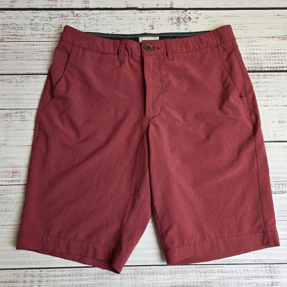 7 Diamonds Performance Momentum Shorts Mens 31 Burgundy Maroon Golf STS-1121